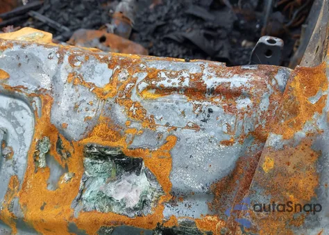 2021 Toyota Highlander Xle from USA, damaged, VIN 5TDGZRAH4MS050383